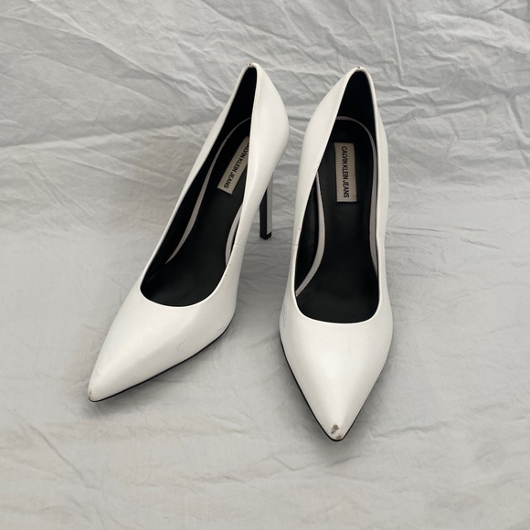 Calvin Klein White Pointed-Toe Heels - Picture 5 of 6